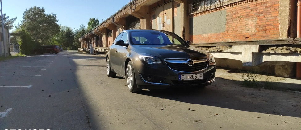 Opel Insignia cena 58000 przebieg: 117600, rok produkcji 2015 z Białystok małe 596